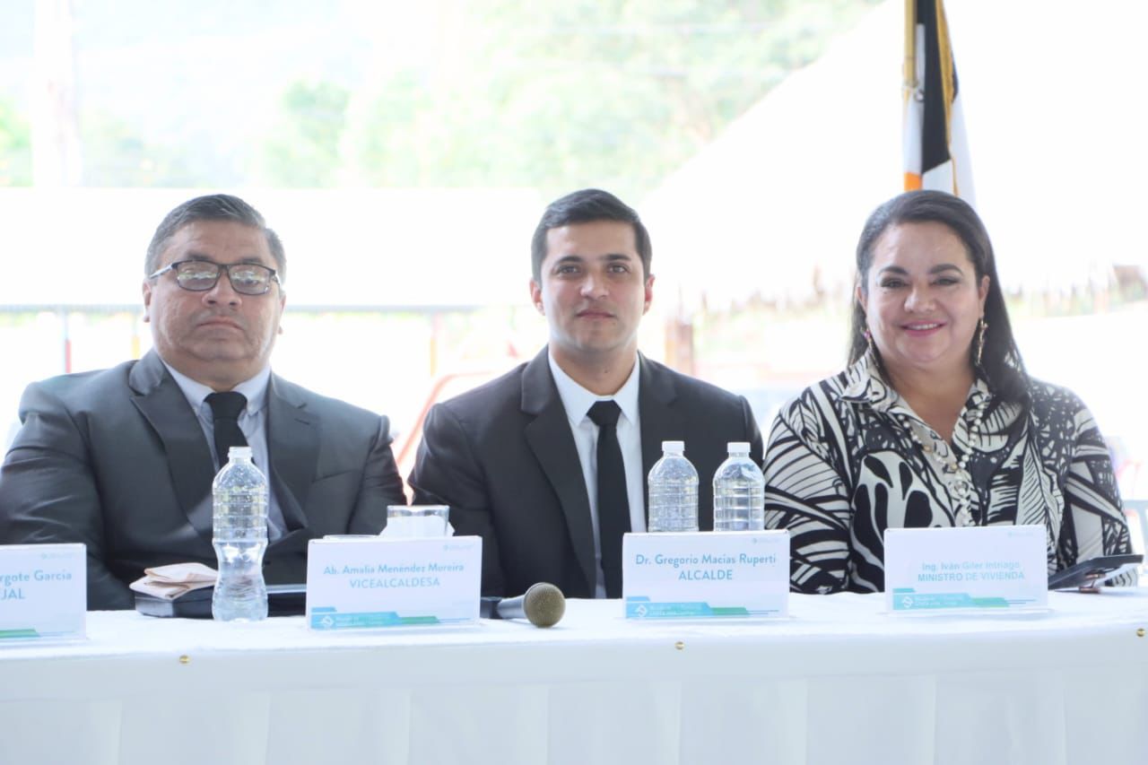 Gobernadora Aurora Valle reafirma compromiso del Gobierno Nacional en los 141 años de Santa Ana