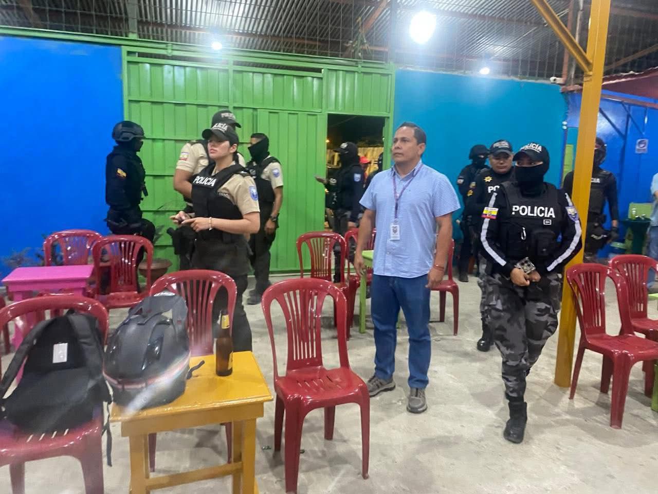 Operativos de control refuerzan la seguridad en centros de tolerancia en Portoviejo y Rocafuerte