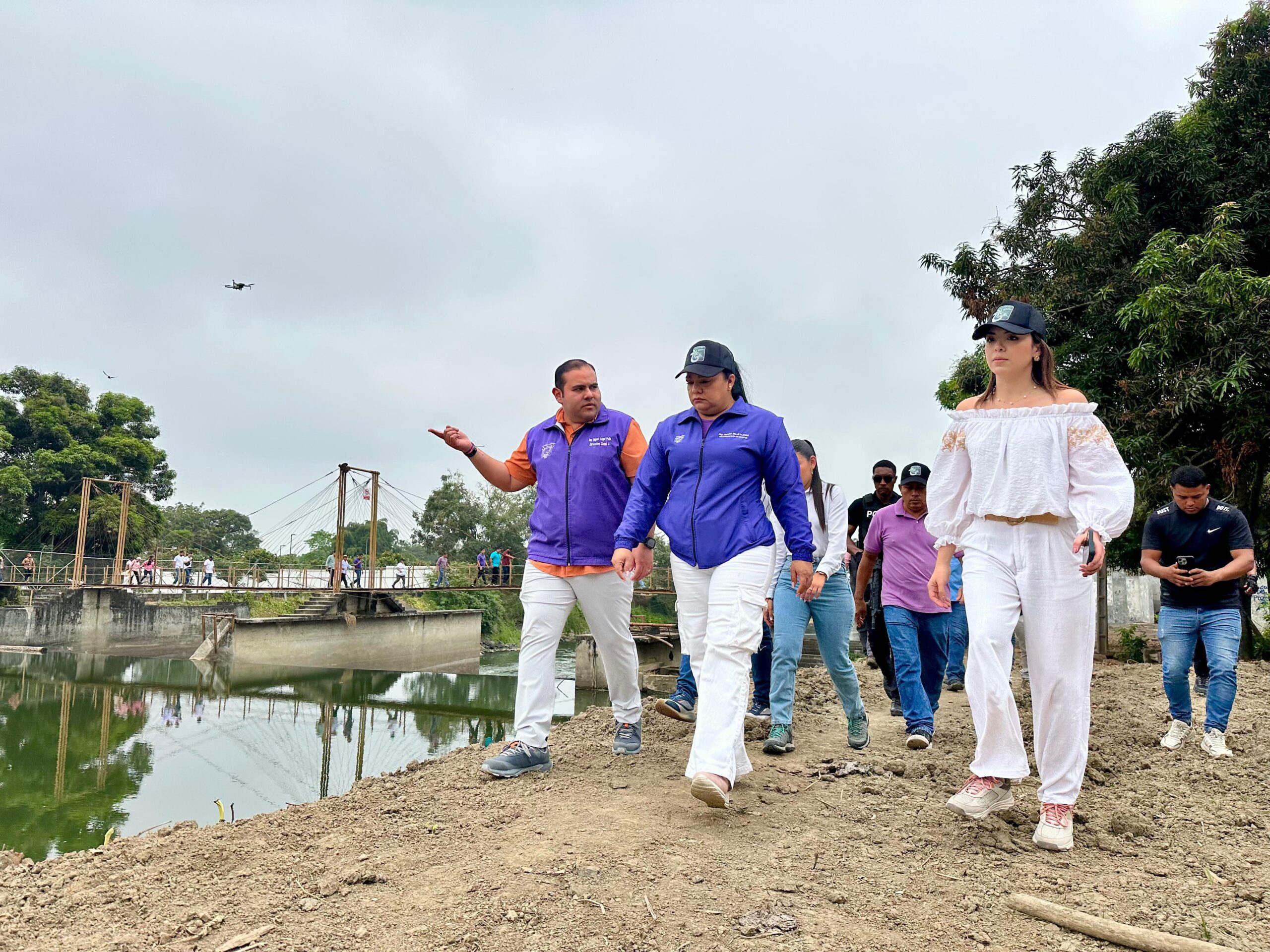Gobernación de Manabí impulsa soluciones urgentes para garantizar agua en sectores productivos de Tosagua